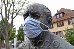Maskenpflicht, Autor: Charlotte Moser