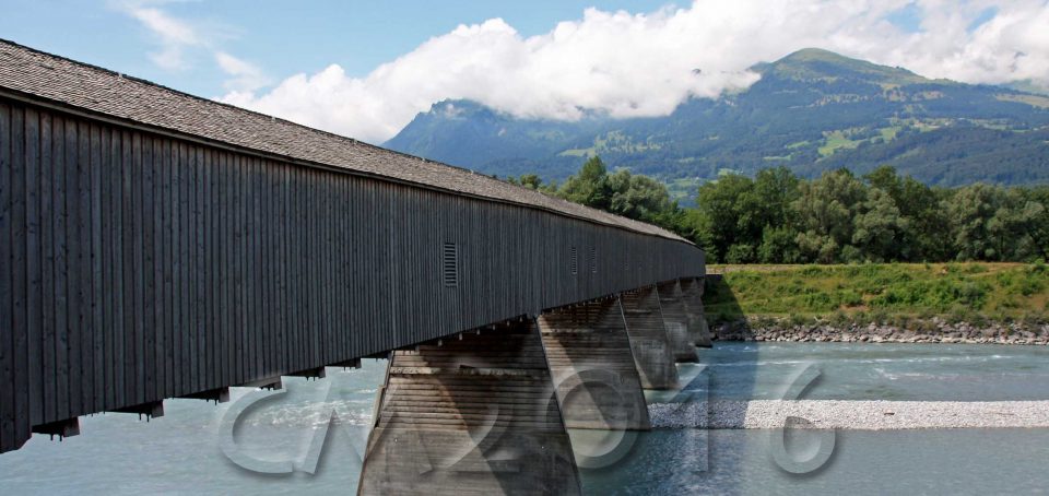 Grenzbrücke Liechtenstein-Schweiz, autor: charlotte moser