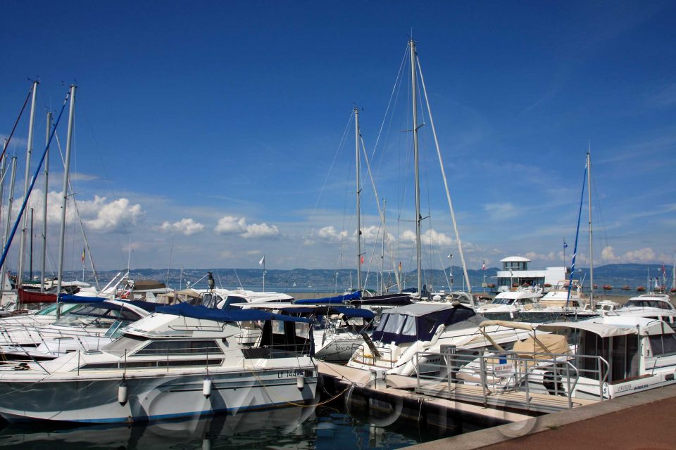 Evian-les-bains, autor: charlotte moser
